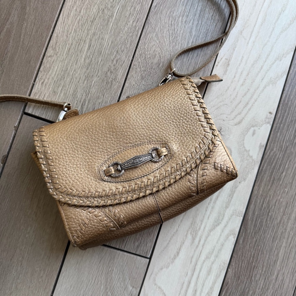 Brighton Gold Pebble Leather Bifold Organizer Crossbody - Picture 3 of 11